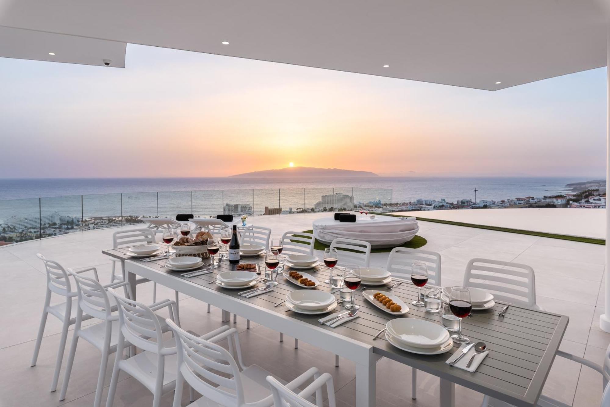 Karat Villa Fibonacci Costa Adeje  ภายนอก รูปภาพ